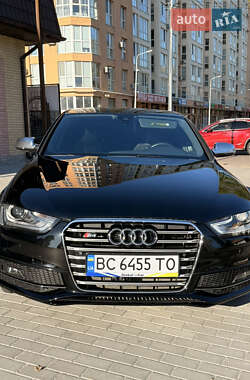 Седан Audi S4 2012 в 