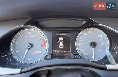 Седан Audi S4 2012 в 