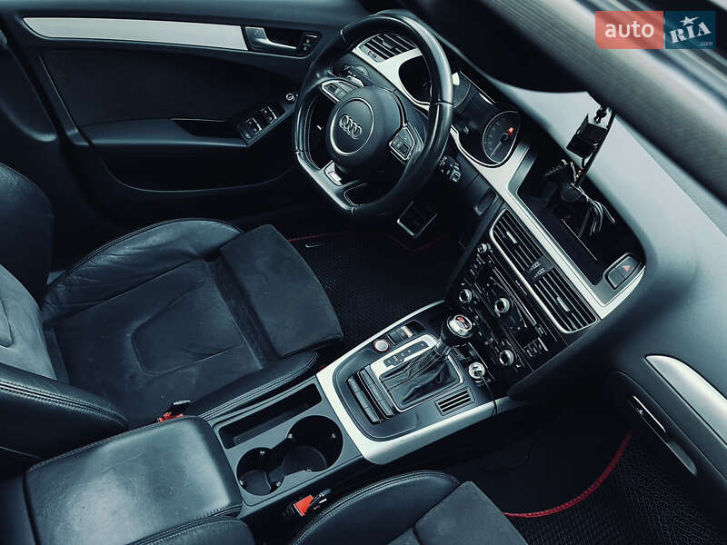 Седан Audi S4 2013 в Одессе