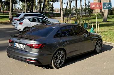 Седан Audi S4 2023 в 