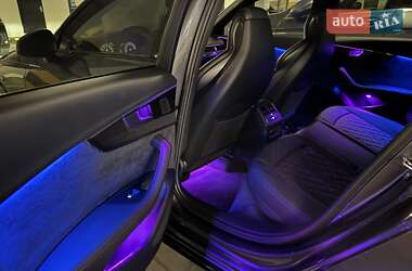 Седан Audi S4 2023 в 