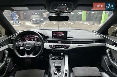 Седан Audi S4 2018 в 