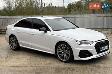 Седан Audi S4 2022 в 