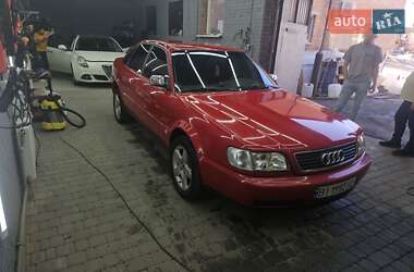 Седан Audi S4 1992 в Полтаве