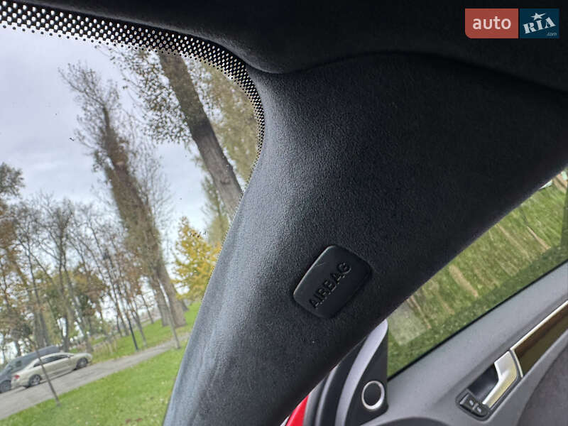 Седан Audi S4 2010 в Киеве