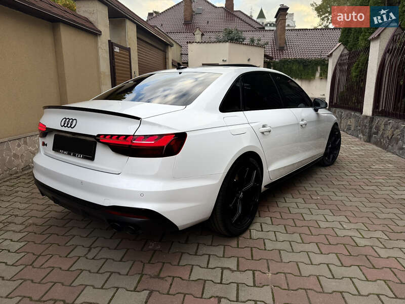 Седан Audi S4 2023 в Одессе