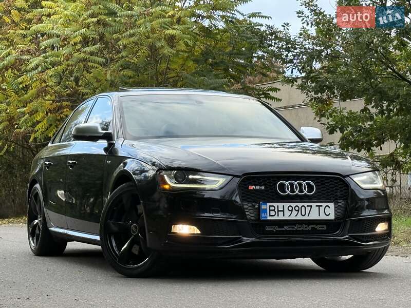 Седан Audi S4 2012 в Одессе