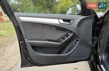 Седан Audi S4 2012 в  фото 27 Седан Audi S4 2012 в