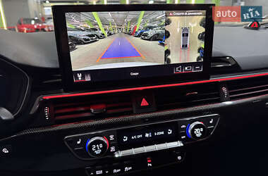 Седан Audi S4 2022 в 