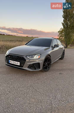 Седан Audi S4 2021 в Одесі