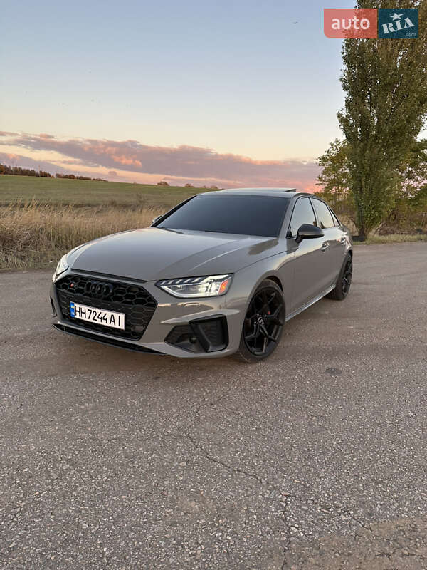 Седан Audi S4 2021 в Одессе