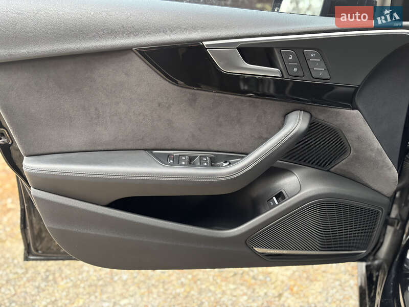 Седан Audi S4 2017 в Киеве фото 8 Седан Audi S4 2017 в Киеве