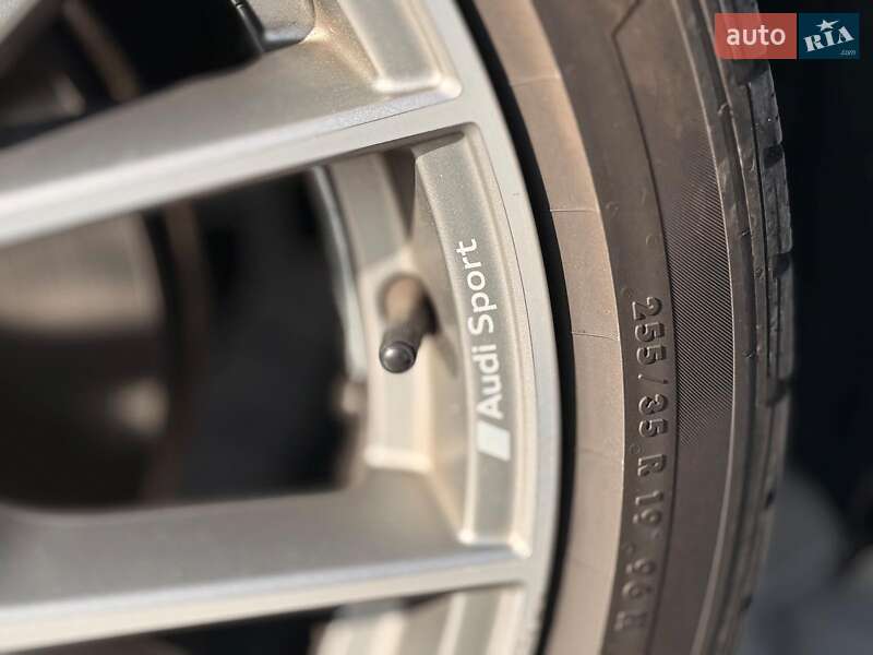 Седан Audi S4 2022 в Львове фото 7 Седан Audi S4 2022 в Львове