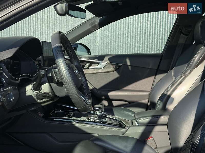 Седан Audi S4 2022 в Львове фото 18 Седан Audi S4 2022 в Львове