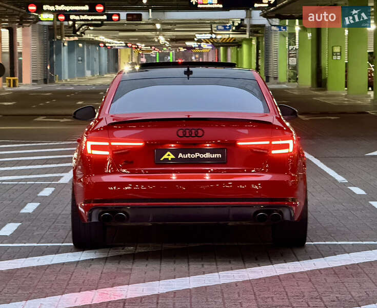 Седан Audi S4 2017 в Киеве фото 12 Седан Audi S4 2017 в Киеве