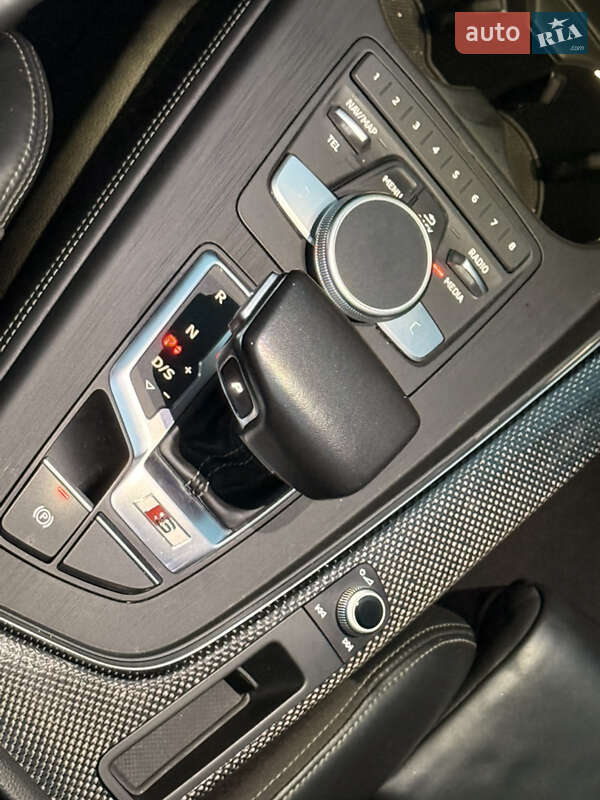 Седан Audi S4 2017 в Киеве фото 18 Седан Audi S4 2017 в Киеве