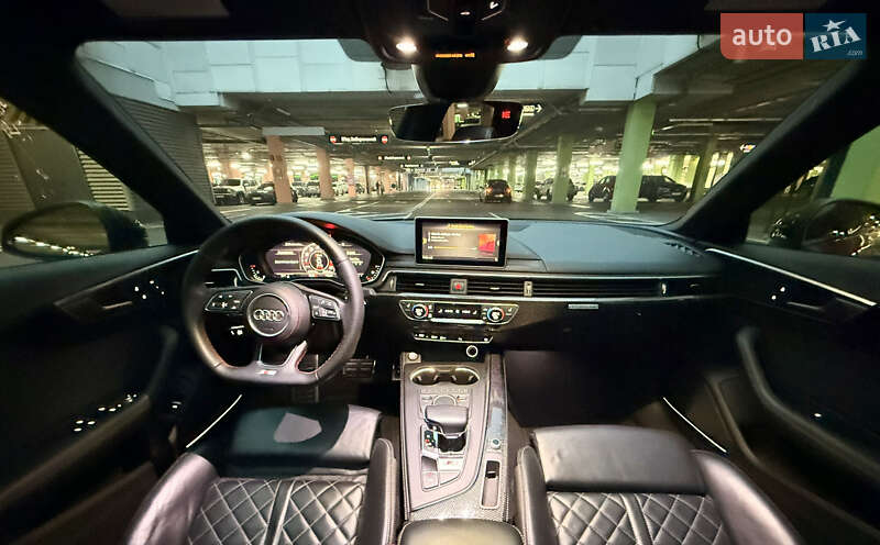 Седан Audi S4 2017 в Киеве фото 19 Седан Audi S4 2017 в Киеве