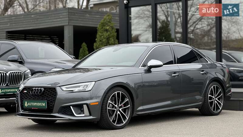 Седан Audi S4 2019 в Києві