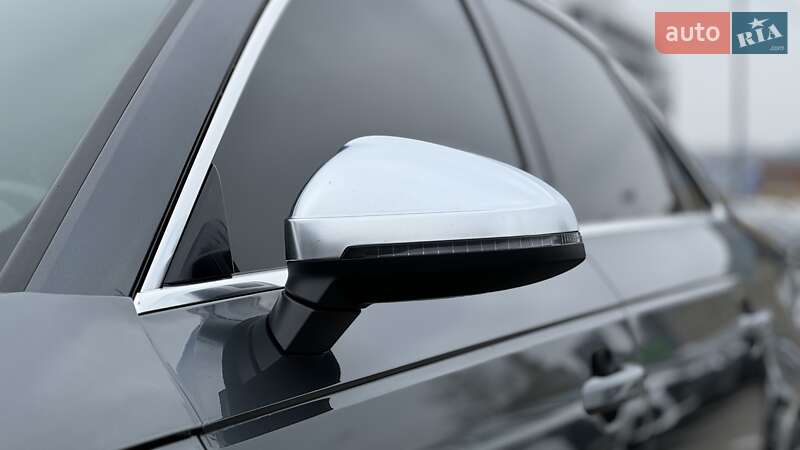 Седан Audi S4 2019 в Києві