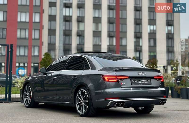 Седан Audi S4 2017 в Киеве фото 15 Седан Audi S4 2017 в Киеве