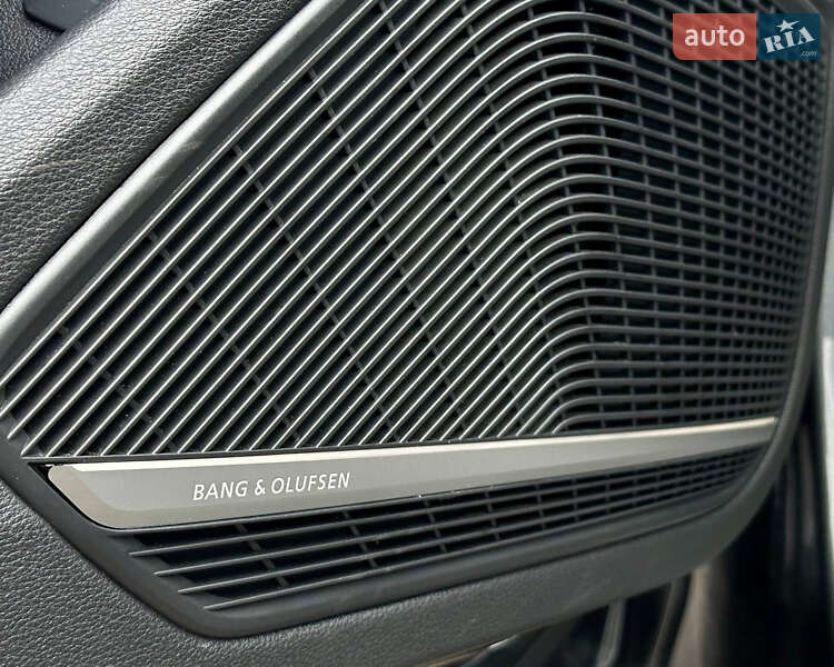 Седан Audi S4 2017 в Киеве фото 28 Седан Audi S4 2017 в Киеве