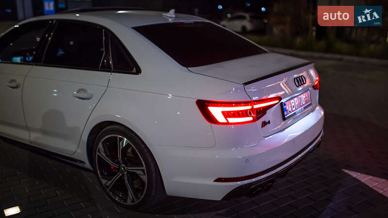 Седан Audi S4 2018 в Чернівцях фото 6 Седан Audi S4 2018 в Чернівцях