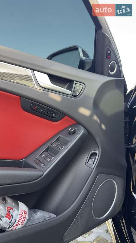 Седан Audi S4 2011 в Ивано-Франковске