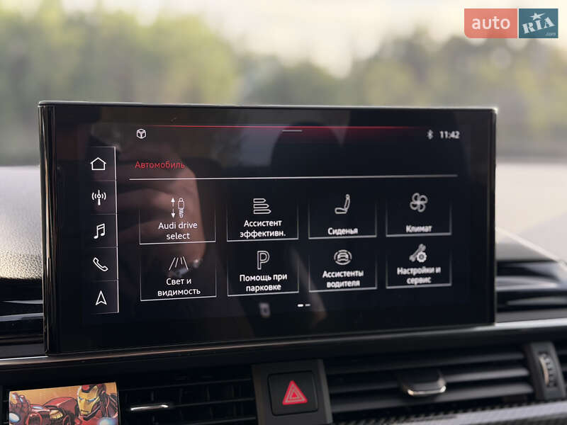 Седан Audi S4 2023 в Киеве