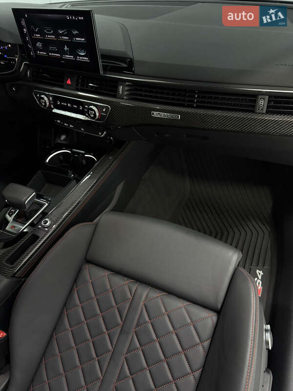 Седан Audi S4 2023 в Одессе