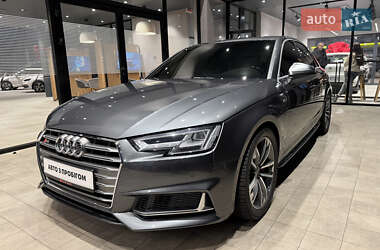 Седан Audi S4 2017 в Києві