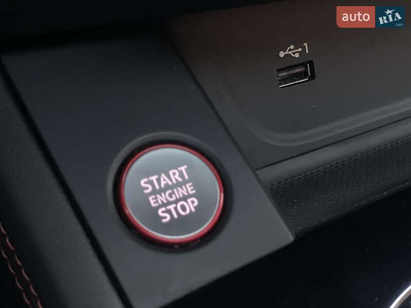 Седан Audi S4 2020 в Киеве фото 36 Седан Audi S4 2020 в Киеве