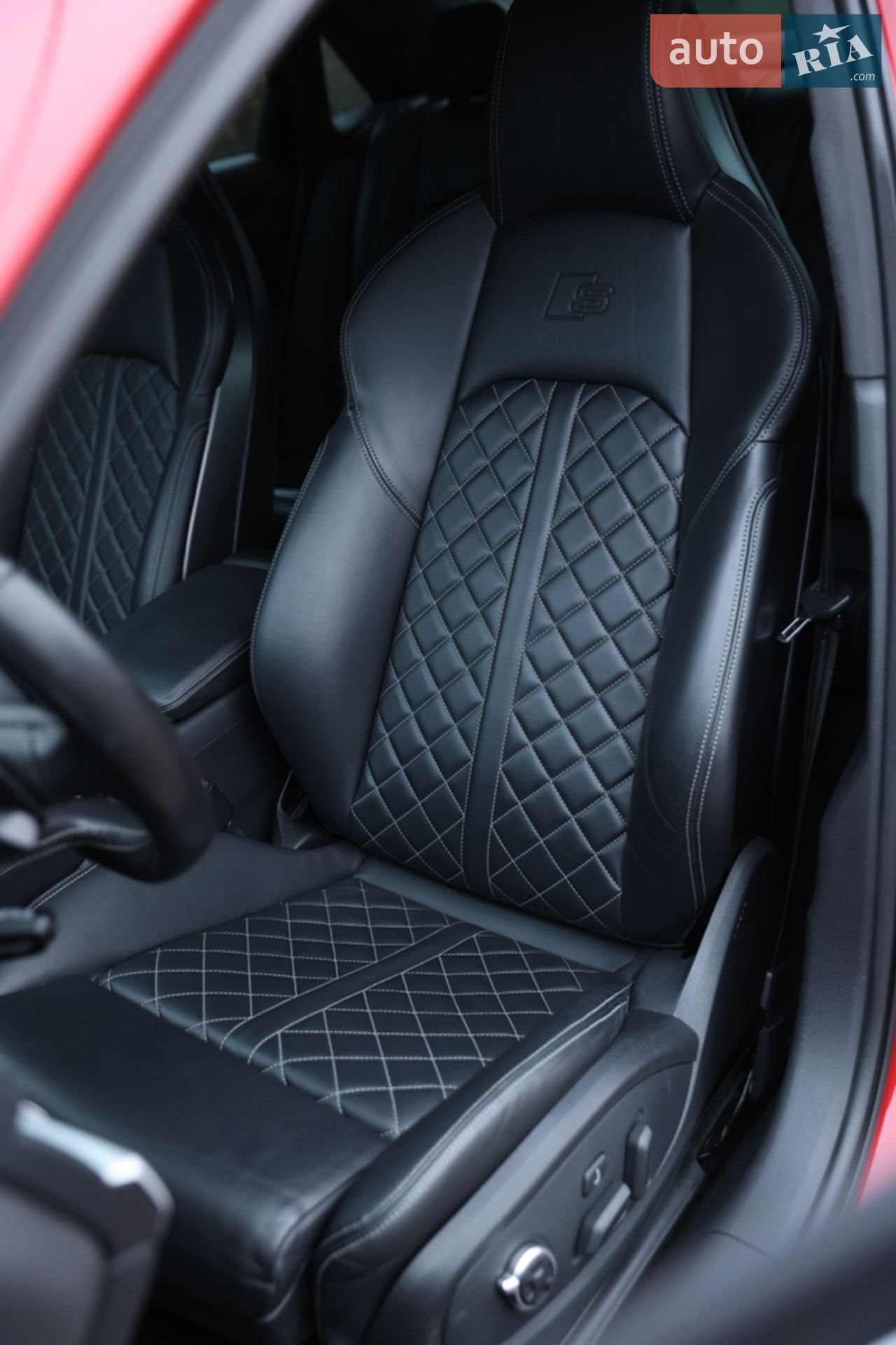 2017 Audi S4 - мініатюра 27