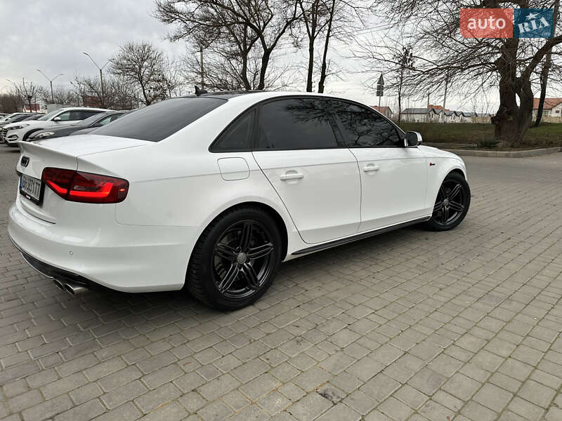 Седан Audi S4 2015 в Одессе