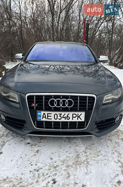 Седан Audi S4 2009 в Кривом Роге