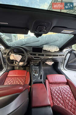 Седан Audi S4 2018 в Одессе