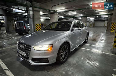 Седан Audi S4 2015 в Киеве