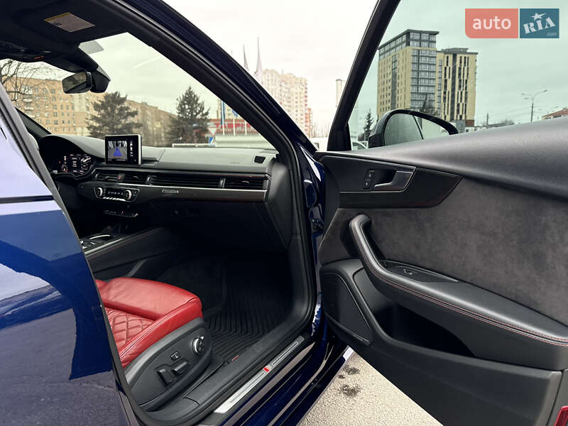 Седан Audi S4 2018 в Харькове фото 25 Седан Audi S4 2018 в Харькове
