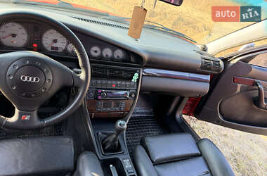 Седан Audi S4 1992 в Львове