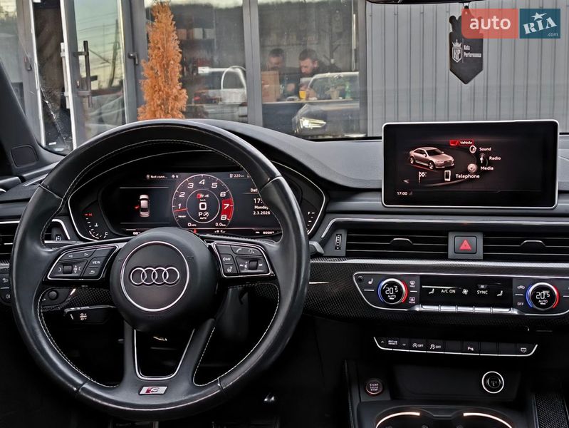 Седан Audi S4 2017 в Киеве фото 20 Седан Audi S4 2017 в Киеве