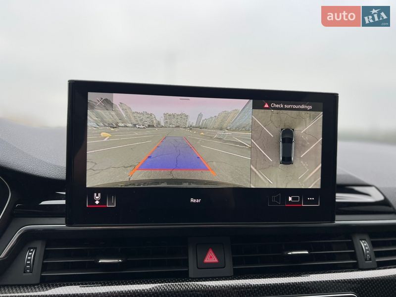 Седан Audi S4 2022 в Киеве