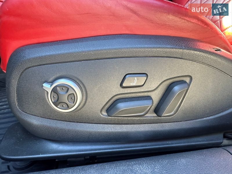 Седан Audi S4 2018 в Днепре