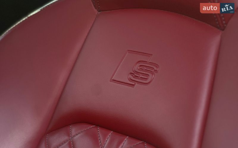 Седан Audi S4 2020 в Львові