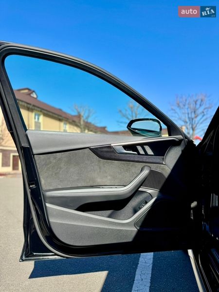 Седан Audi S4 2019 в Киеве фото 40 Седан Audi S4 2019 в Киеве