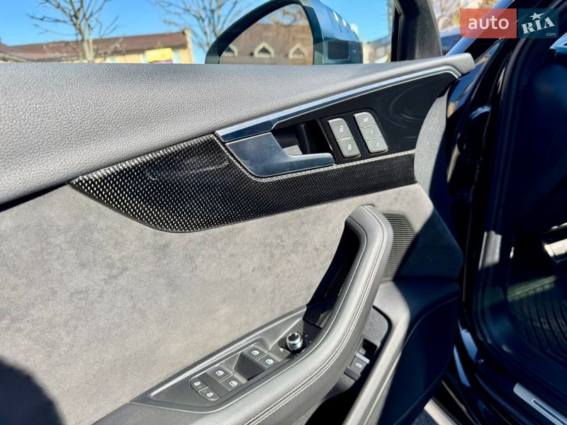 Седан Audi S4 2019 в Киеве фото 45 Седан Audi S4 2019 в Киеве