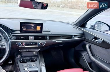 Седан Audi S4 2018 в Киеве