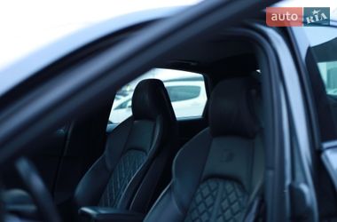 Седан Audi S4 2022 в Львове