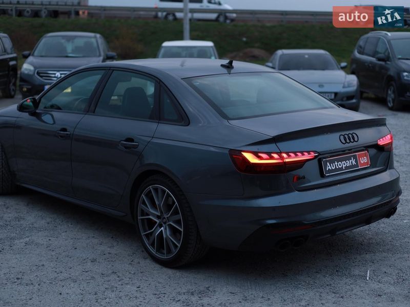 Седан Audi S4 2022 в Львове фото 7 Седан Audi S4 2022 в Львове