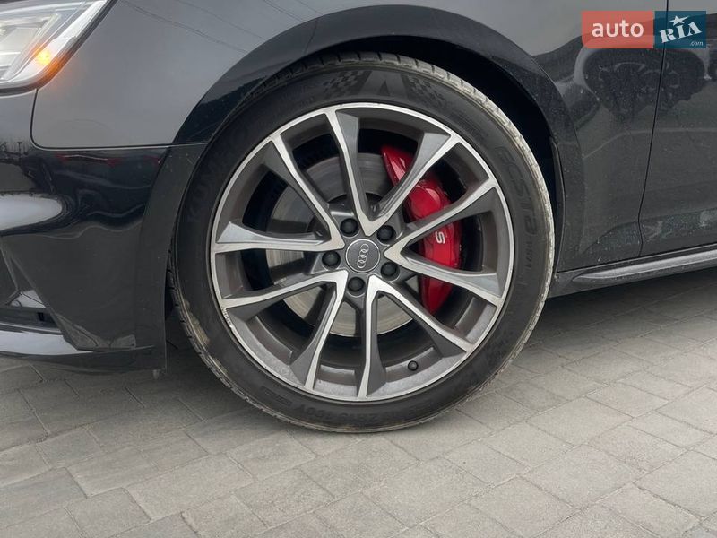 Седан Audi S4 2017 в Львове фото 9 Седан Audi S4 2017 в Львове