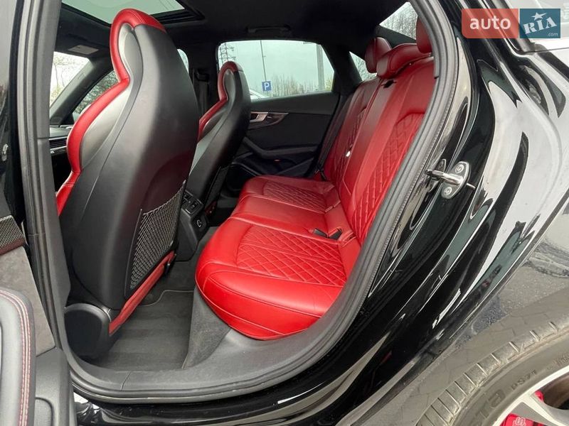 Седан Audi S4 2017 в Львове фото 28 Седан Audi S4 2017 в Львове