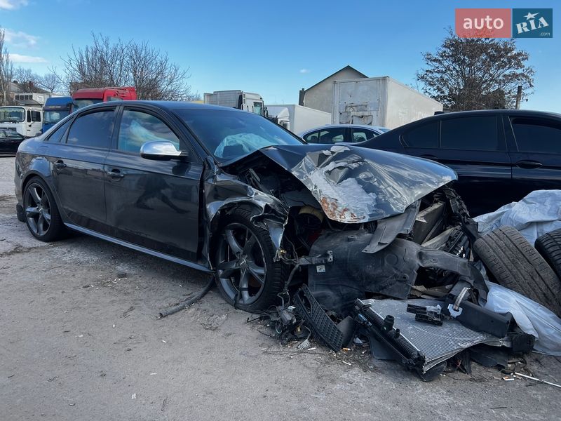 Седан Audi S4 2012 в Одессе